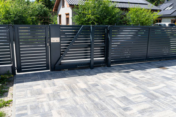 Best Professional Driveway Pavers  in Slinger, WI