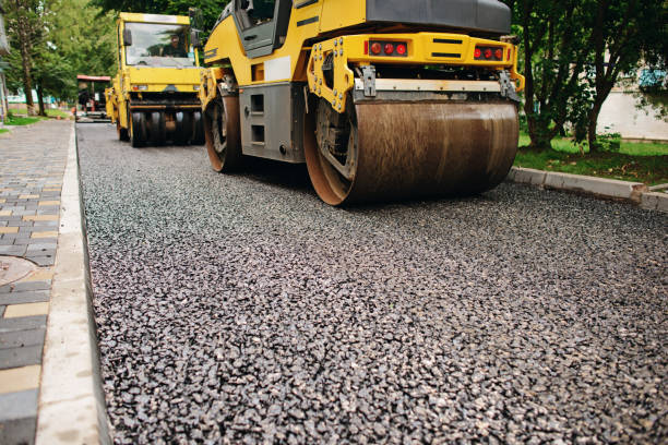 Best Driveway Paving Contractor  in Slinger, WI